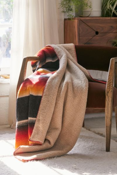 woolrich fleece blanket
