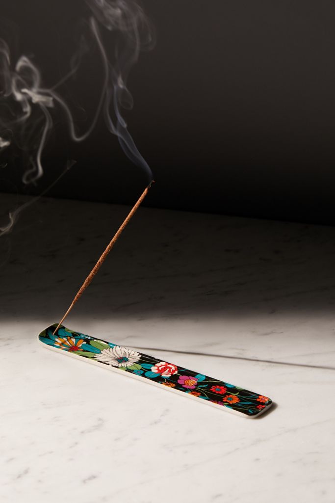 Support d'encens illustré Urban Outfitters Canada