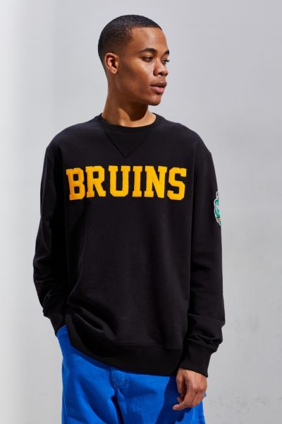 ’47 Brand Boston Bruins Winter Classic Crew-Neck Sweatshirt | Urban ...