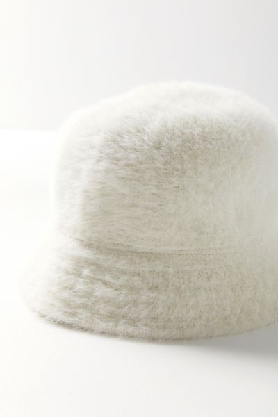 fuzzy bucket hat urban outfitters