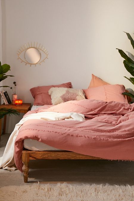 Pink Bedding Sale Duvet Covers Sheets More Urban Outfitters