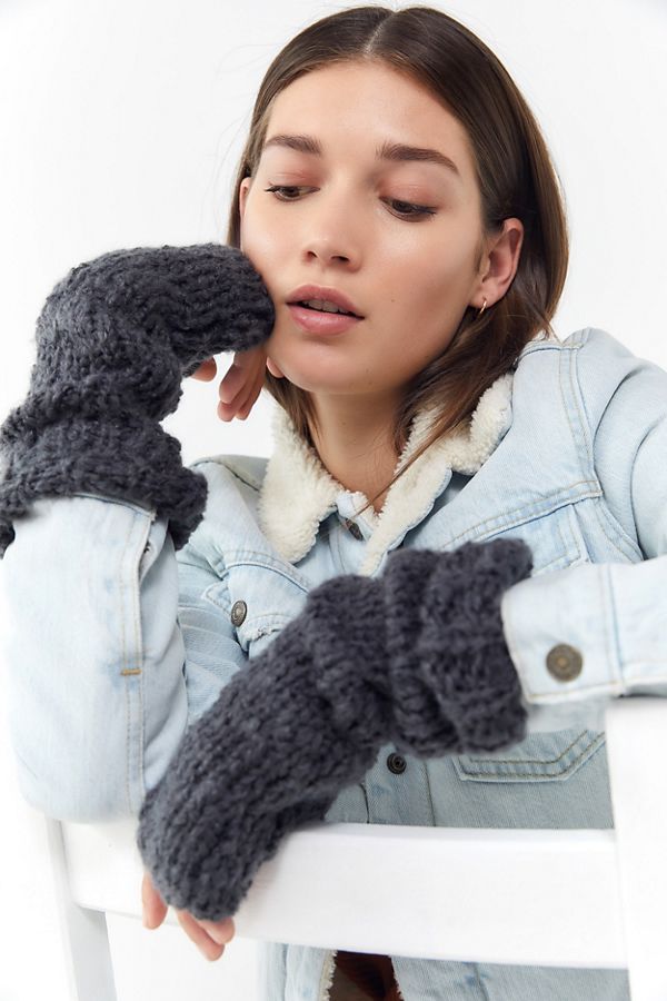 Boucle Fingerless Glove | Urban Outfitters Canada