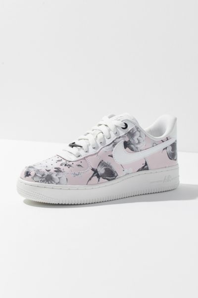 womens nike air force 1 07 lxx