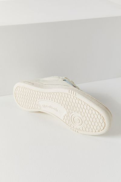 urban outfitters reebok vintage