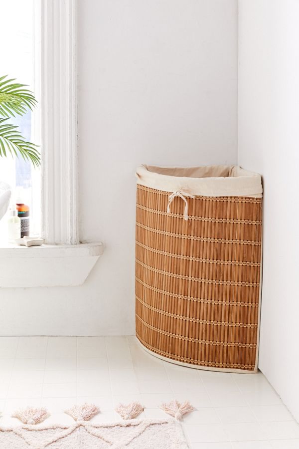 Slide View: 1: Wicker Corner Hamper