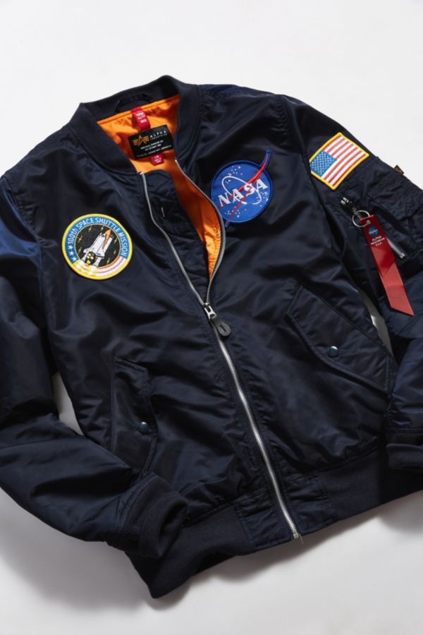 Alpha Industries L-2B NASA Flight Bomber Jacket | Urban Outfitters