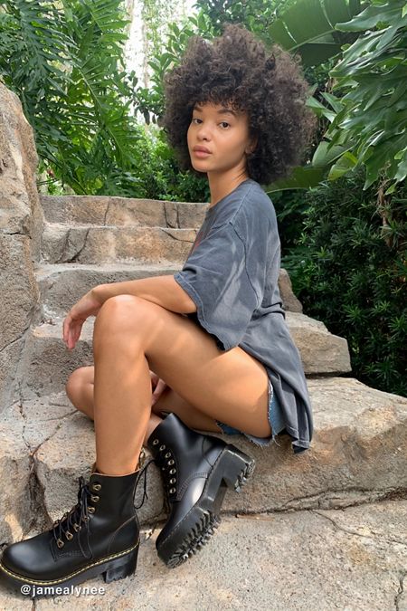 Women's Shoes: Sandals, Sneakers + Boots | Urban Outfitters Women's Shoes: Sandals, Sneakers + Boots | Urban Outfitters