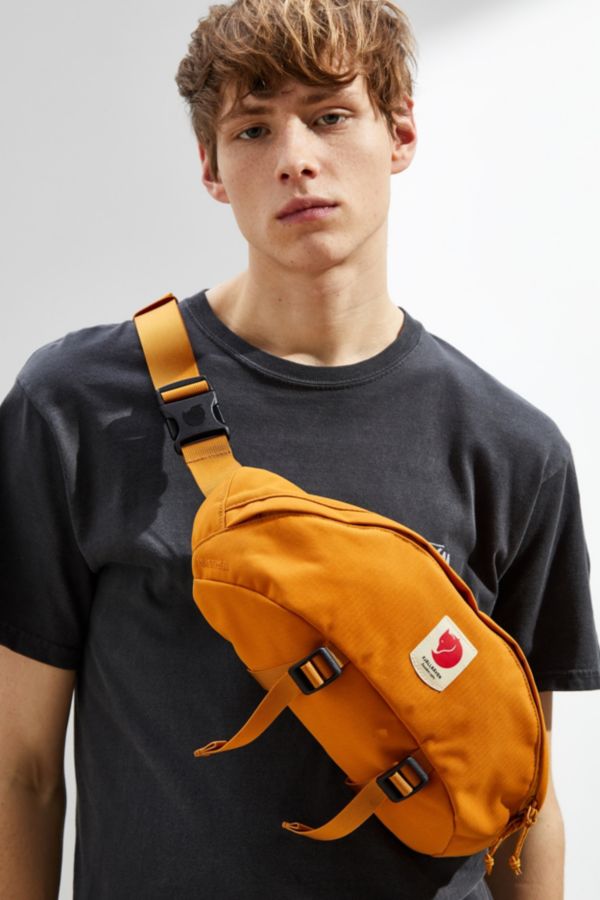 Fjallraven Ulvo Large Yellow Sling Bag | Urban Outfitters