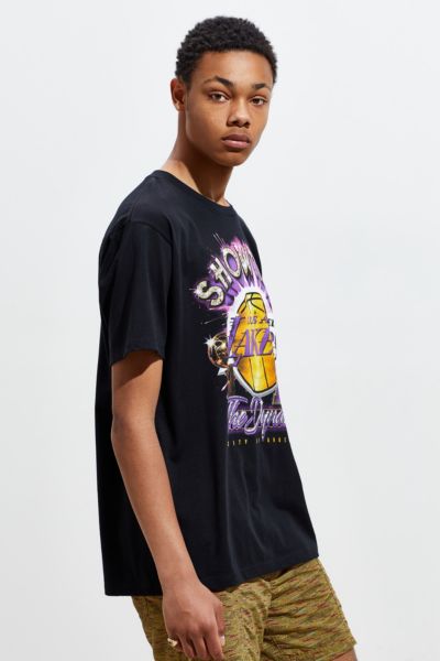 lakers graphic tees