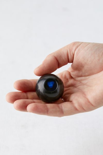 world's smallest magic 8 ball