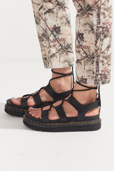 nartilla sandals