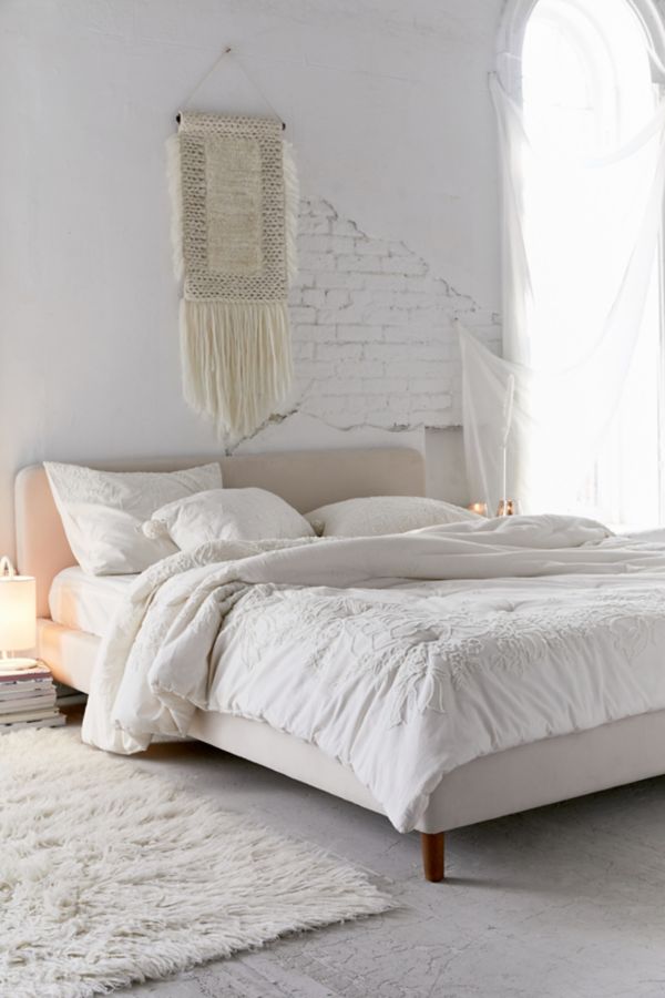 Calla Bandana Tufted Comforter Urban Outfitters