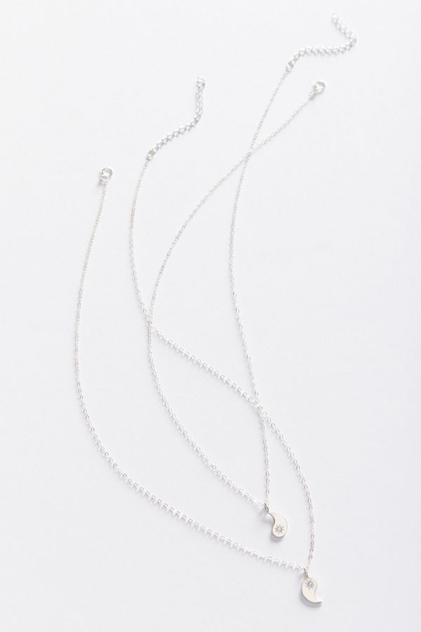 Merewif Yin + Yang BFF Necklace Set | Urban Outfitters