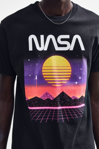 urban outfitters nasa shirt