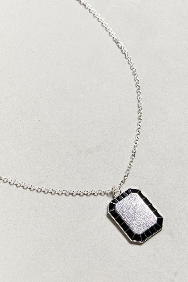 Riakoob Beveled Silver Pendant Necklace Urban Outfitters