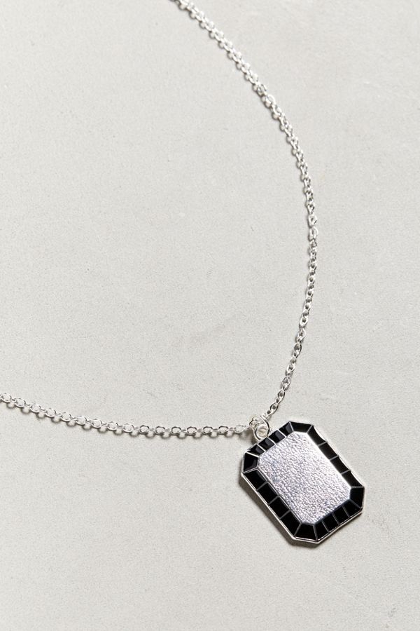 Riakoob Beveled Silver Pendant Necklace Urban Outfitters