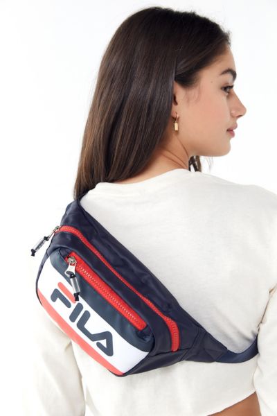 fila fanny pack urban outfitters