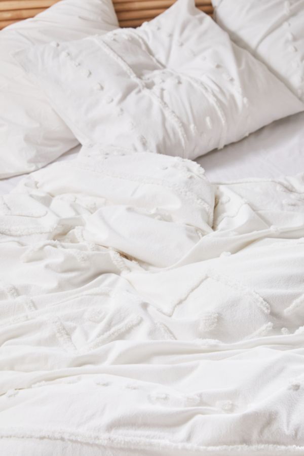 Bomi Tufted Duvet Cover Urban Outfitters