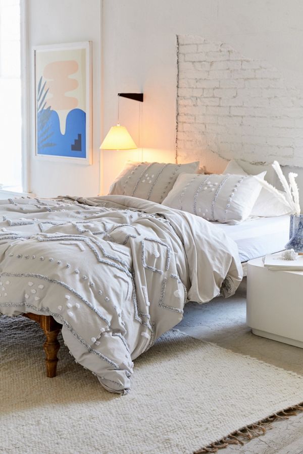 Slide View: 1: Bomi Tufted Duvet Cover