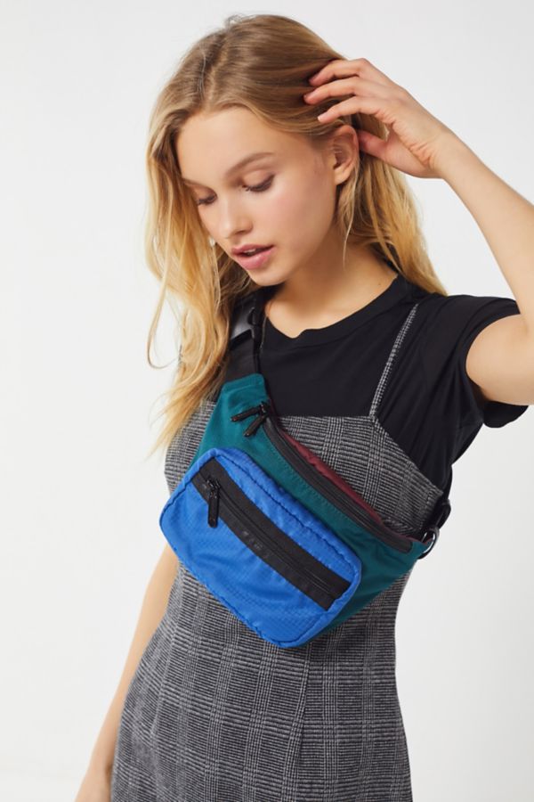 LeSportsac UO Exclusive Montana Belt Bag | Urban Outfitters