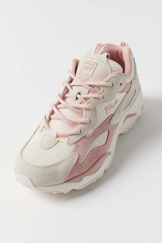 FILA Ray Tracer Sneaker | Urban Outfitters