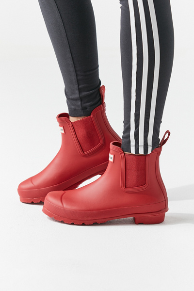 matte chelsea rain boots