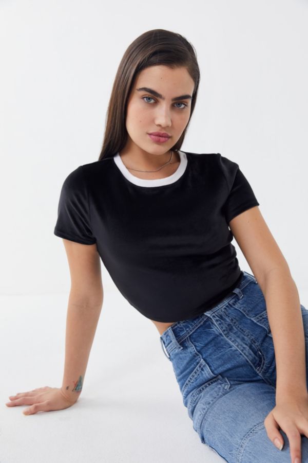 UO Kaleo Velour Short Sleeve Cropped Top Urban Outfitters