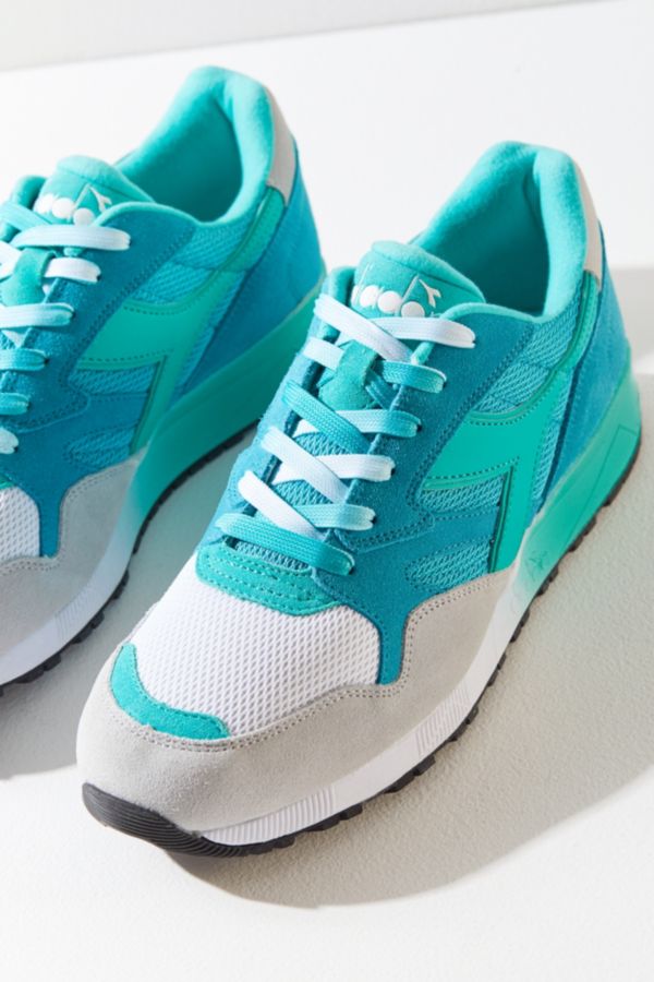 Diadora N902 Speckled Sneaker | Urban Outfitters