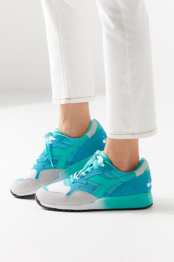 Diadora N902 Speckled Sneaker | Urban Outfitters