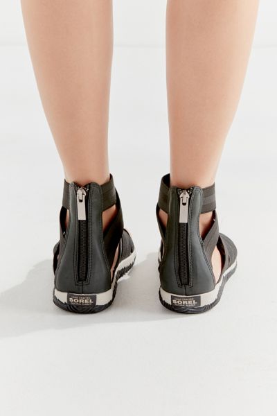 sorel out n about plus strap sandal