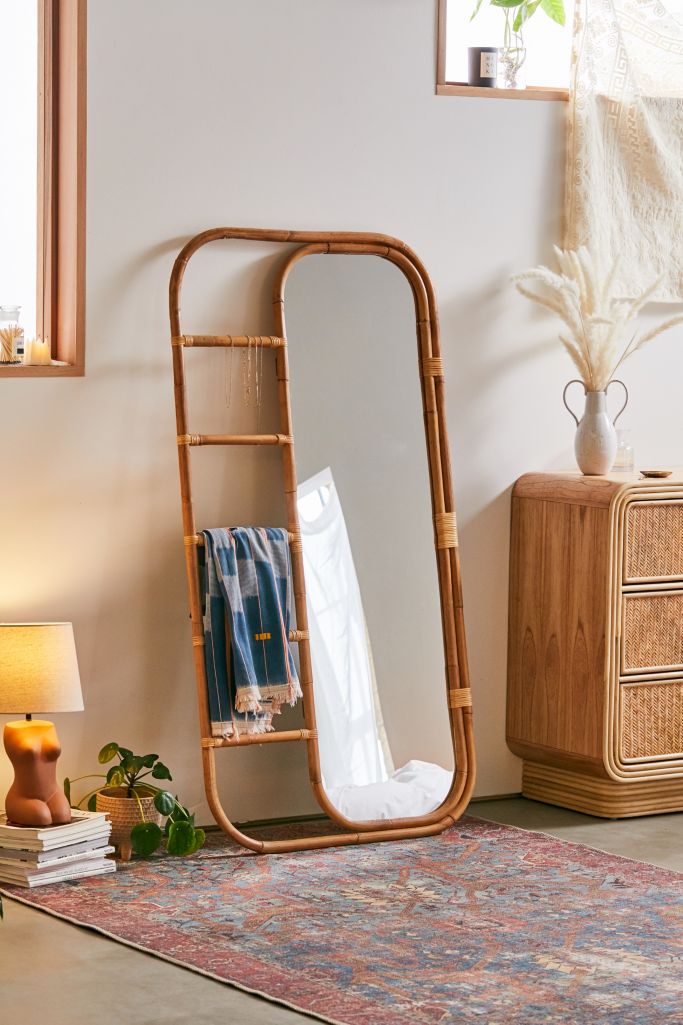 Ria Leaning Rattan Mirror | Urban Outfitters