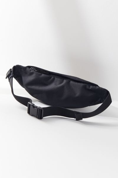 nike fanny pack urban outfitters