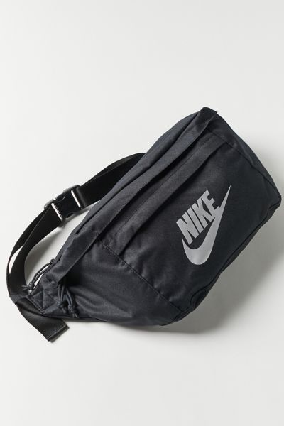 nike sling bag for women