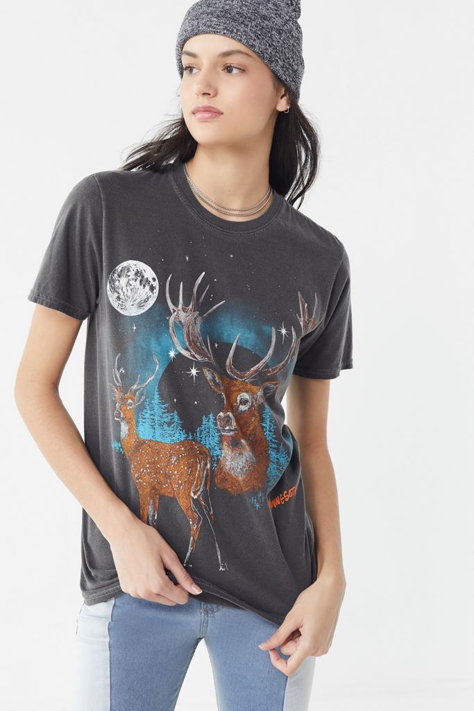 Moonlit Deer Short Sleeve Tee | Urban Outfitters