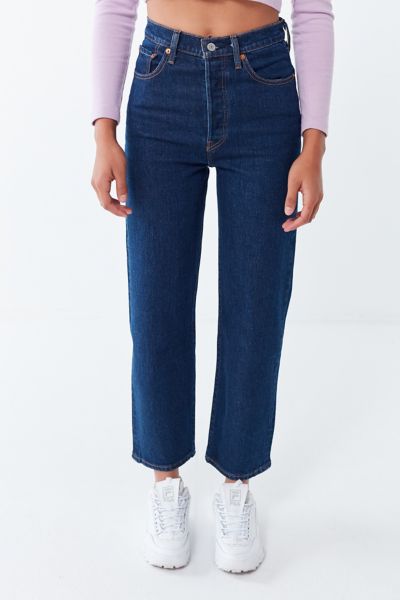 levi's high rise straight leg