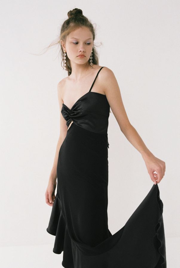 Pre-order: Helga Dress