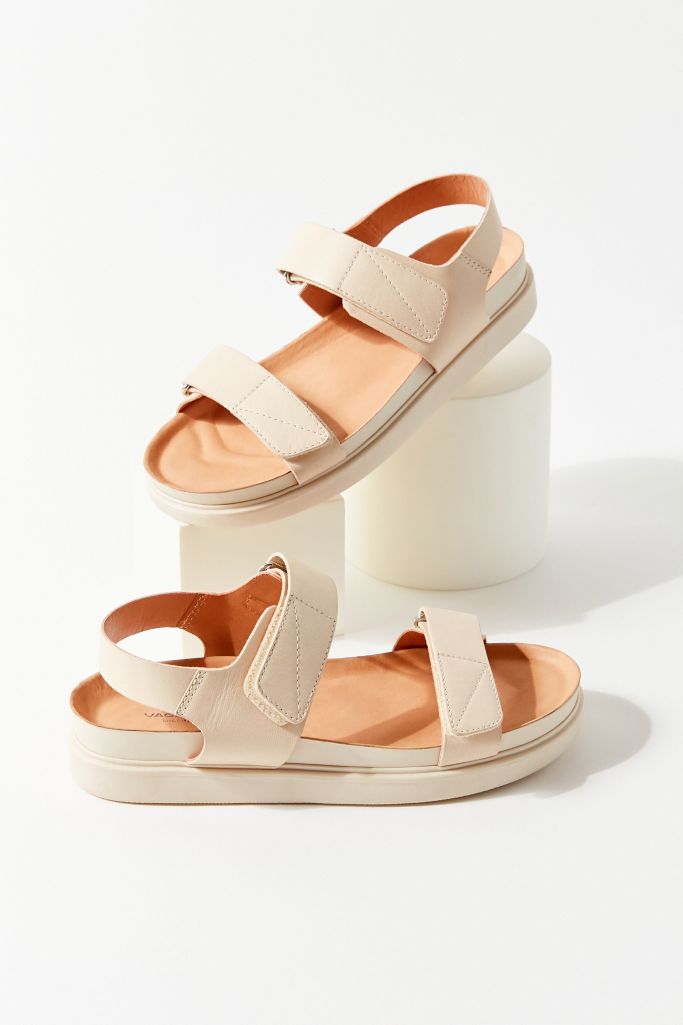 vagabond erin flip flop