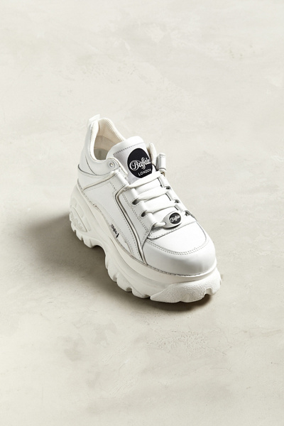 buffalo classic kicks platform sneaker