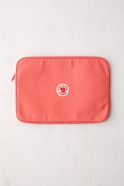 fjallraven kanken laptop sleeve