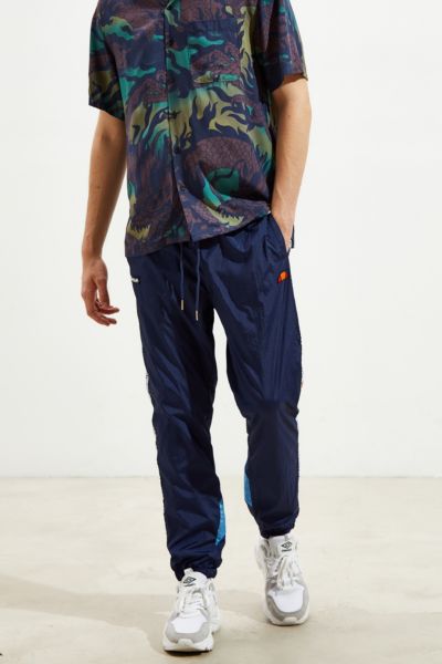 ellesse avico wind pant