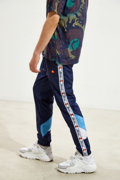 ellesse avico wind pant