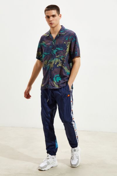 ellesse avico wind pant