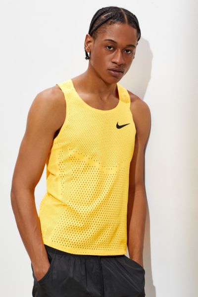 nike men's aeroswift tank