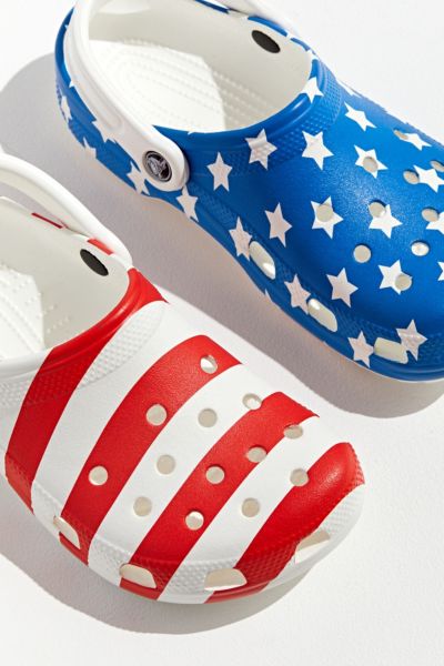 flag crocs