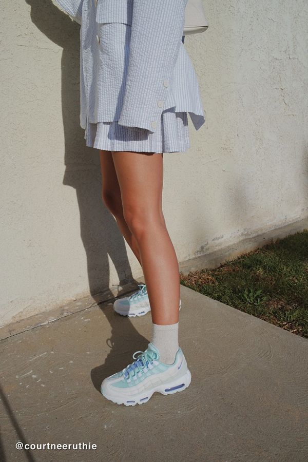 Nike Air Max 95 Sneaker | Urban Outfitters SNEAK ONLINE SHOP: Nike NIKE Air Max 95 sneakers AIR MAX 95