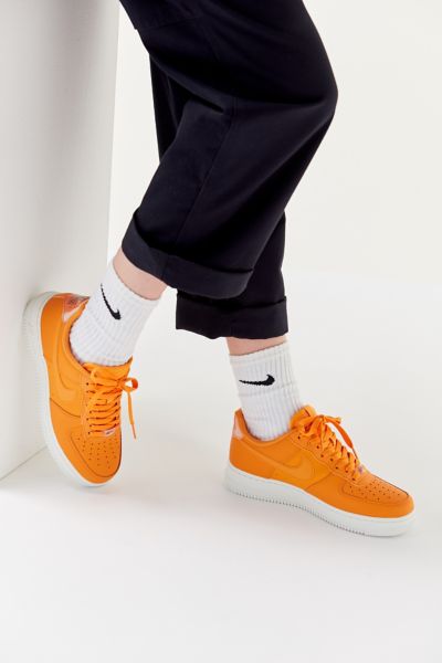 nike af 1 essential