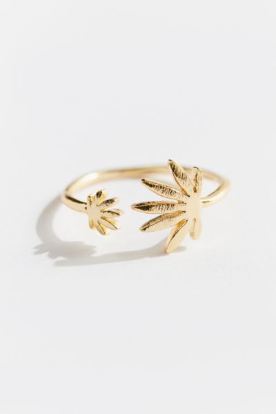 mary-jane-delicate-ring-urban-outfitters