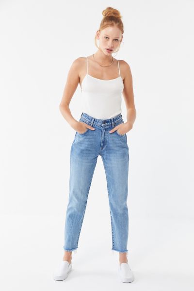 wrangler jeans urban outfitters