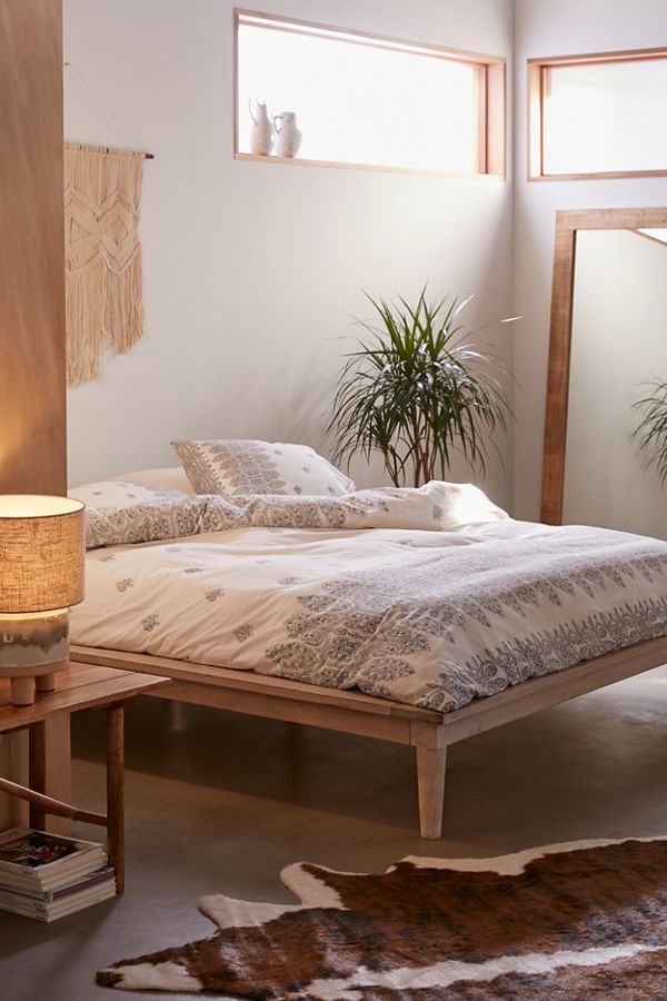 Battu Bordered Duvet Set Urban Outfitters Canada