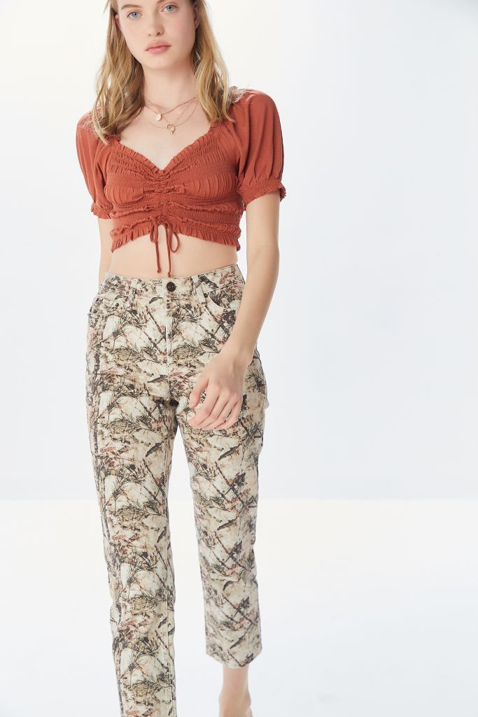 BDG High-Waisted Slim Straight Jean – Camouflage | Urban Outfitters